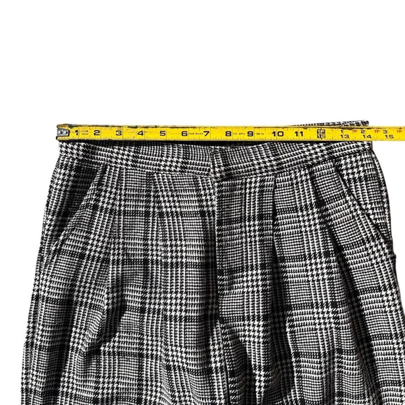 Motel Rocks Houndstooth Cuffed Pants Women’s Size Medium - Picture 6 of 7